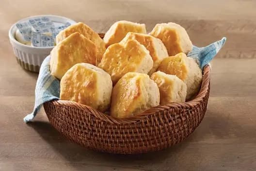Buttermilk Biscuits at Cracker Barrel