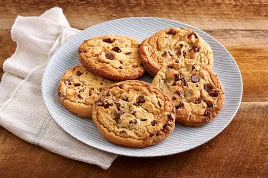 Homestyle Chocolate Chip Cookies at Cracker Barrel