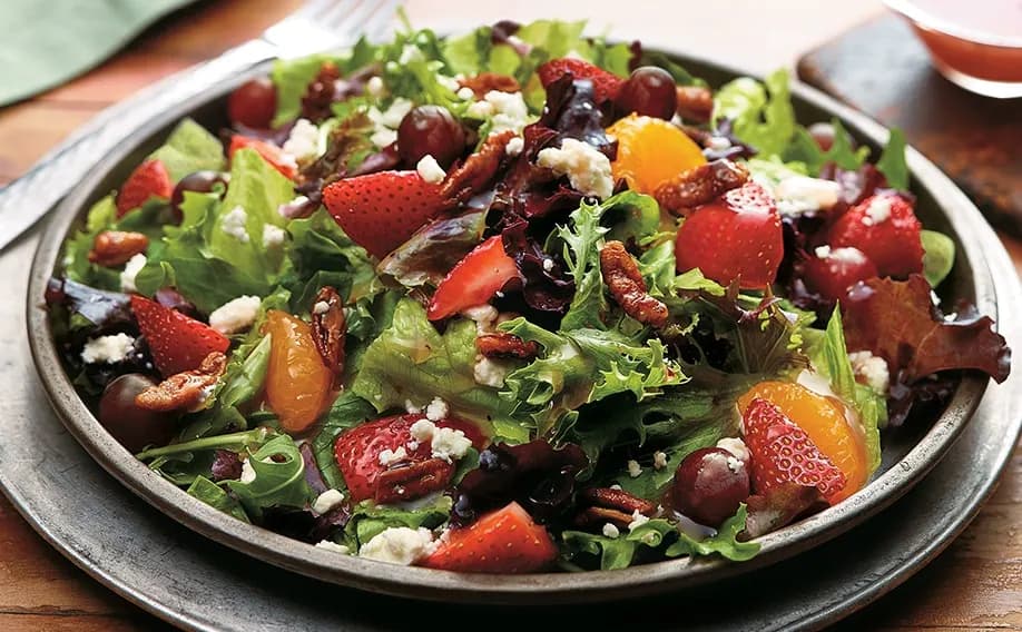Strawberry Pecan Side Salad at LongHorn Steakhouse with price